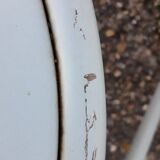 2 metal chairs