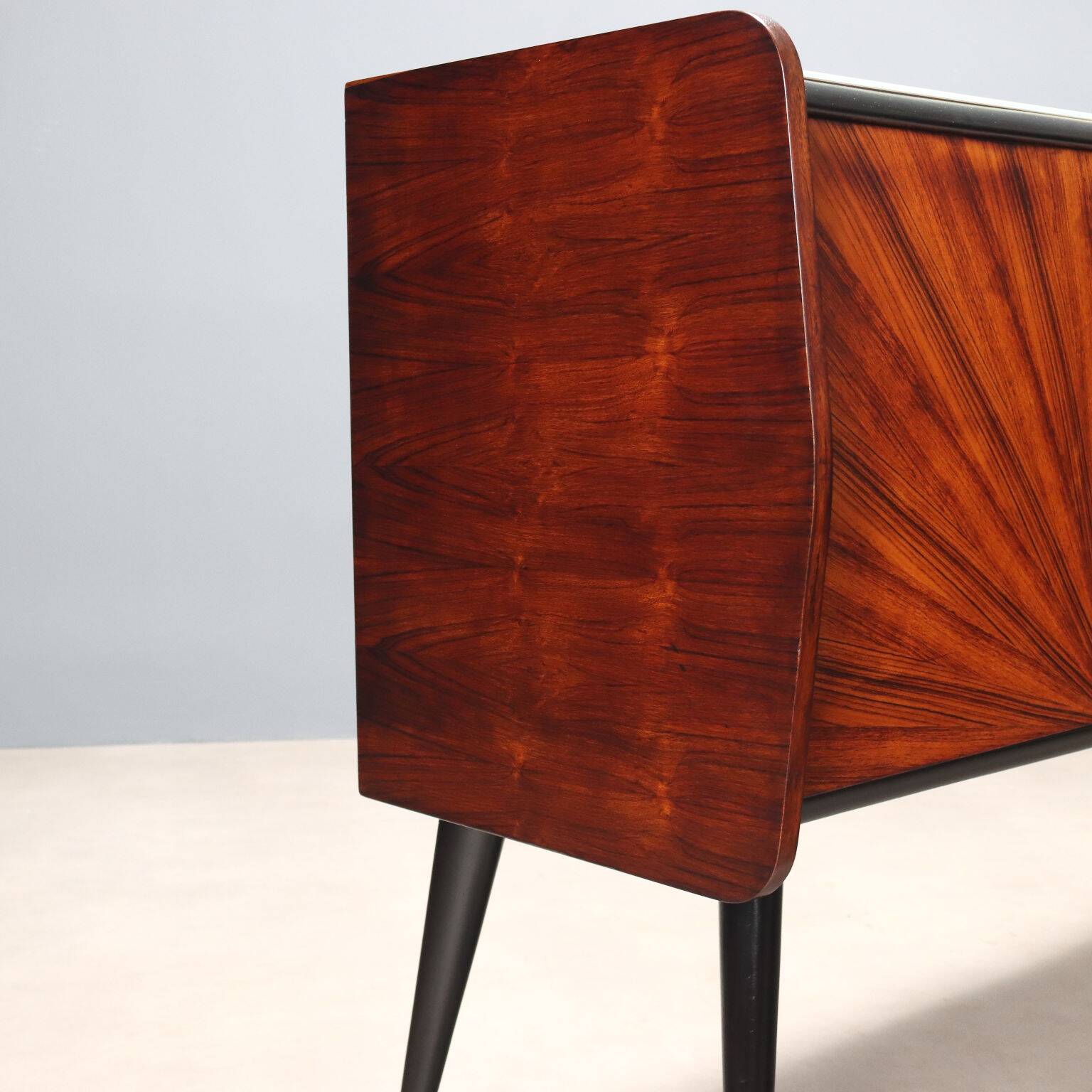 Buffet des années 1950-60