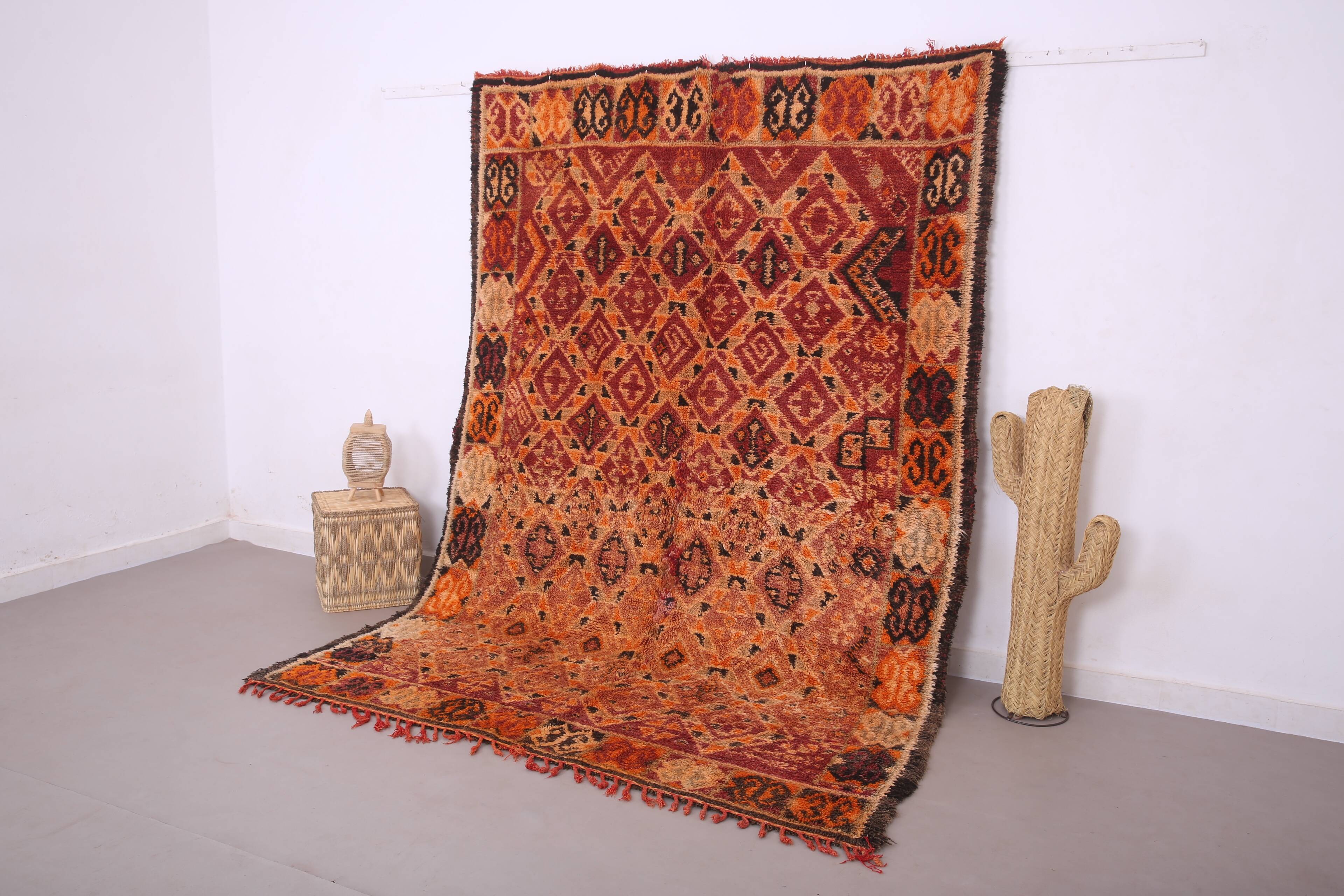 Vintage Moroccan Rug 210 x 286 cm - Antique Berber Rug - Wool Moroccan Rug