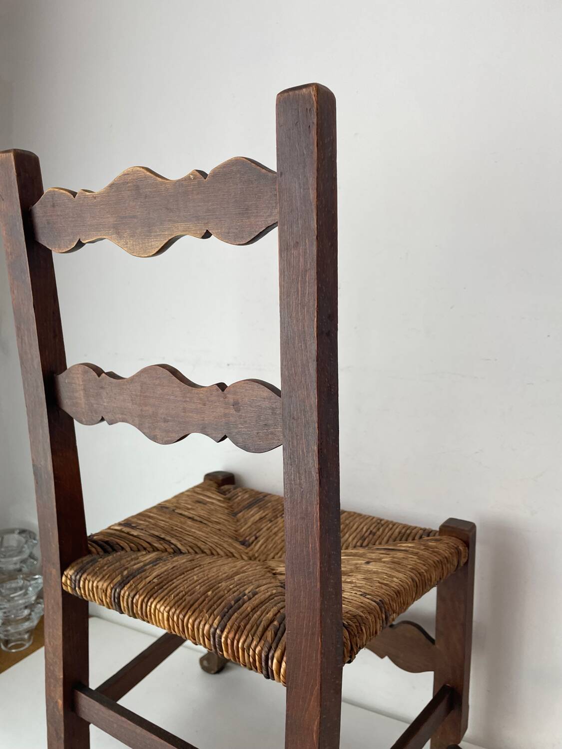 Wood and straw children's chair