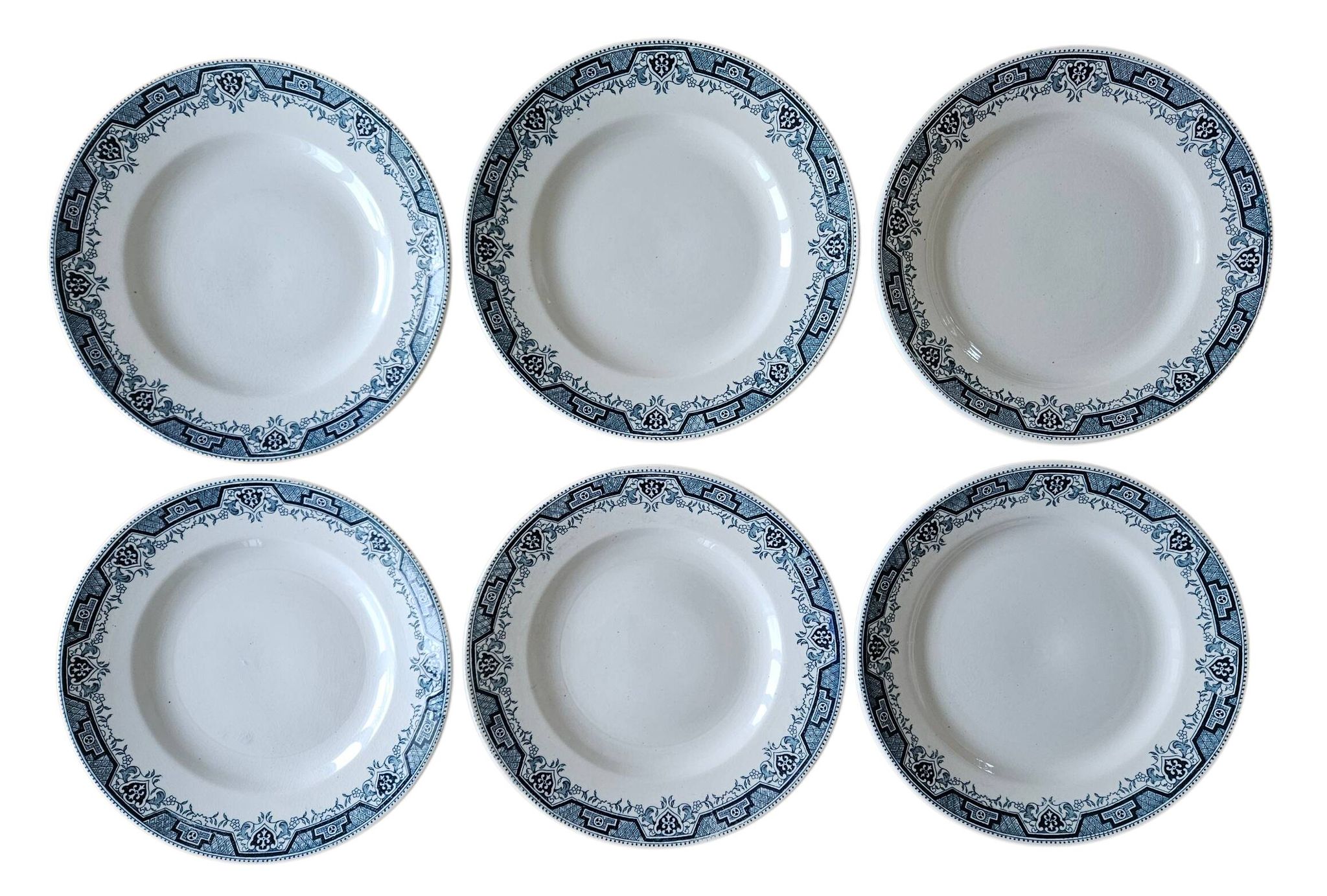 6 antique flat plates in Saint-Amand earthenware (Nord)