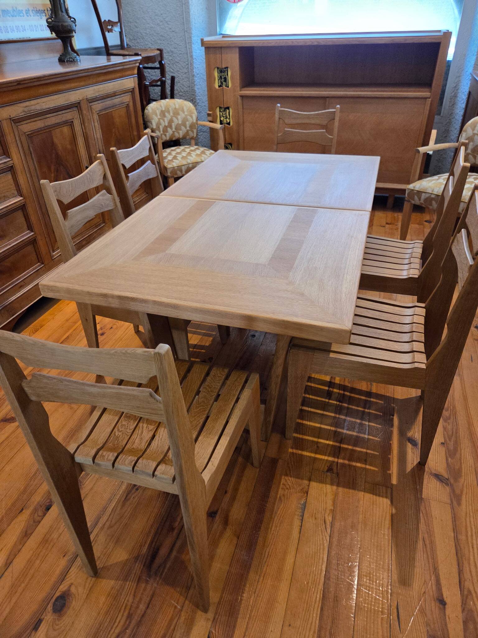 Guillerme and Chambron table