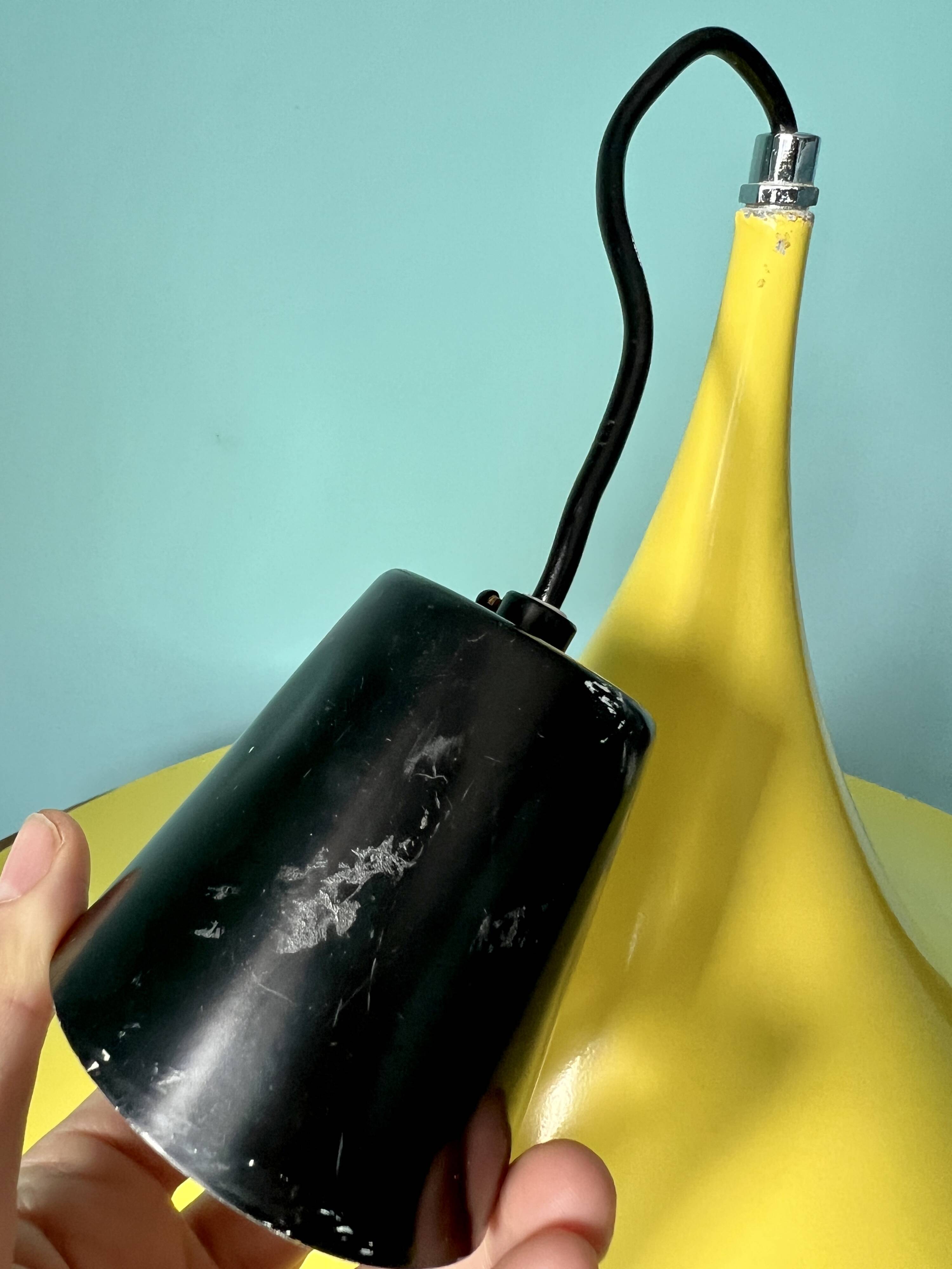 Mid-Century Danish Pendant Ceiling Lamp - 60s Style - Vintage Design for apartment decoration