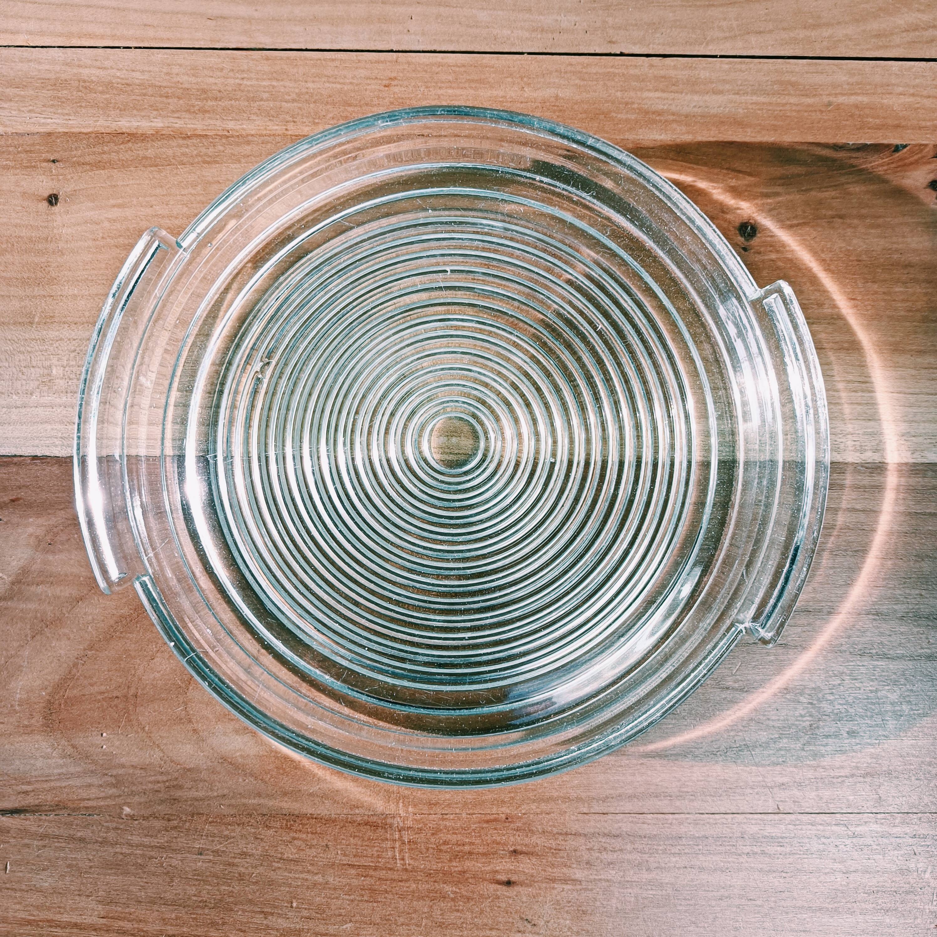 Cheese or glass cake bell