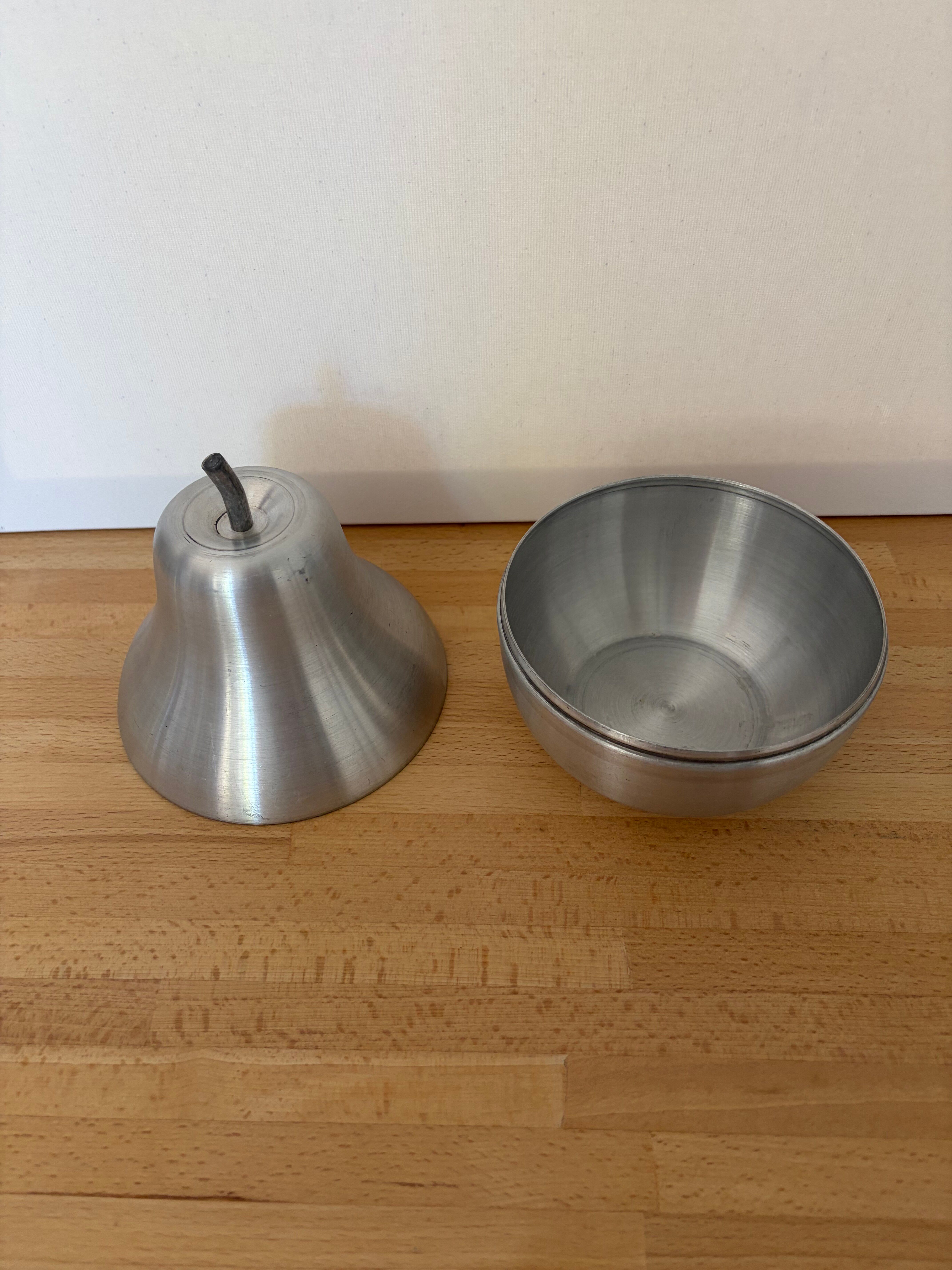 Aluminium pear ice bucket