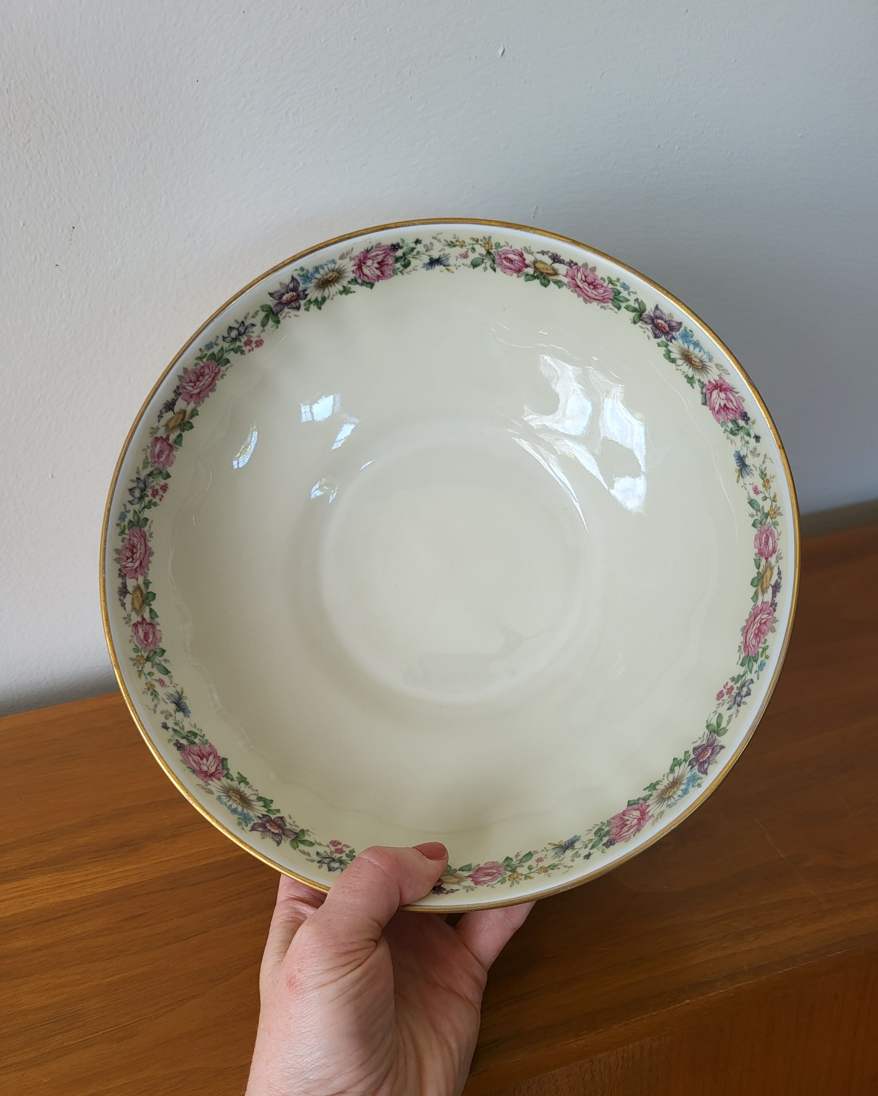 Limoges Bernardaud. Round Salad Plate in porcelain.