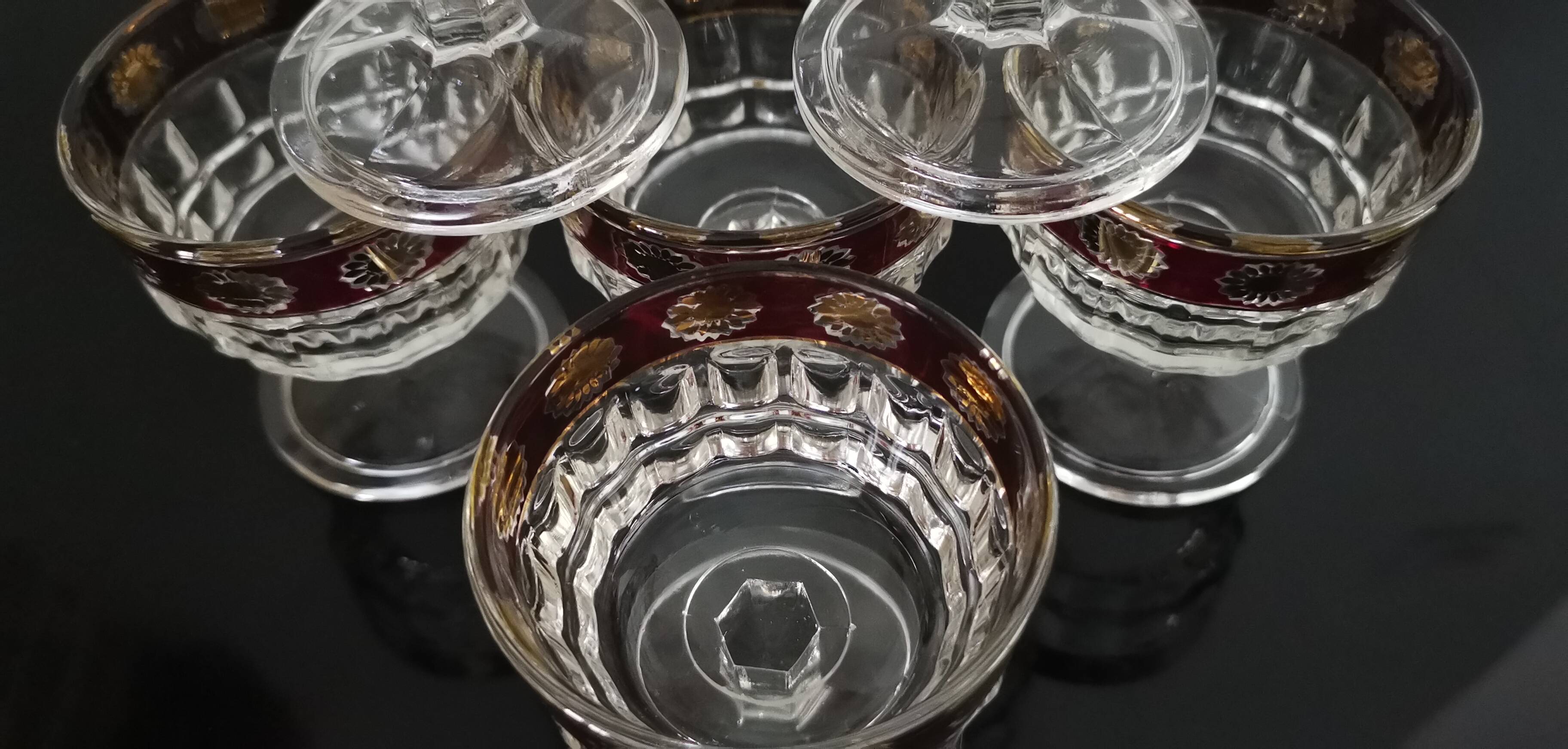 6 stemmed glasses Made in Italy