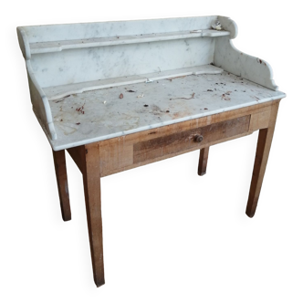 Table de toilette ou coiffeuse en marbre