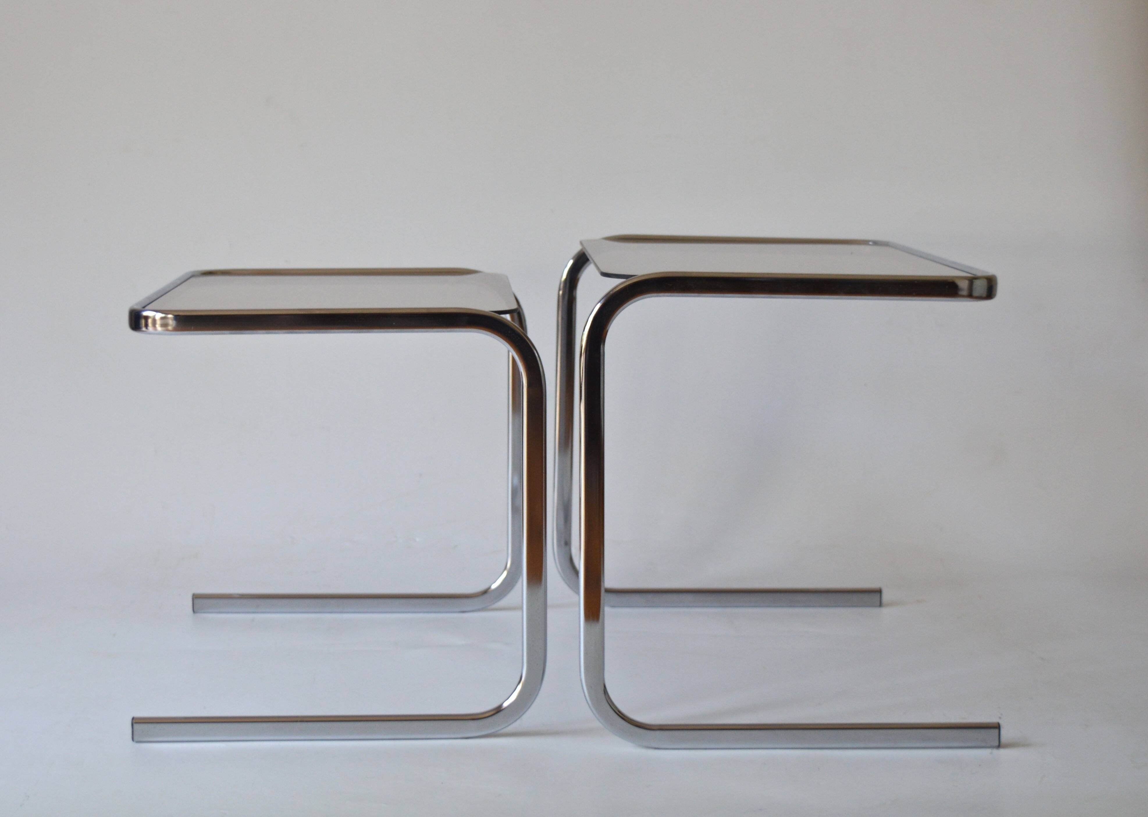 Duo of nesting tables
