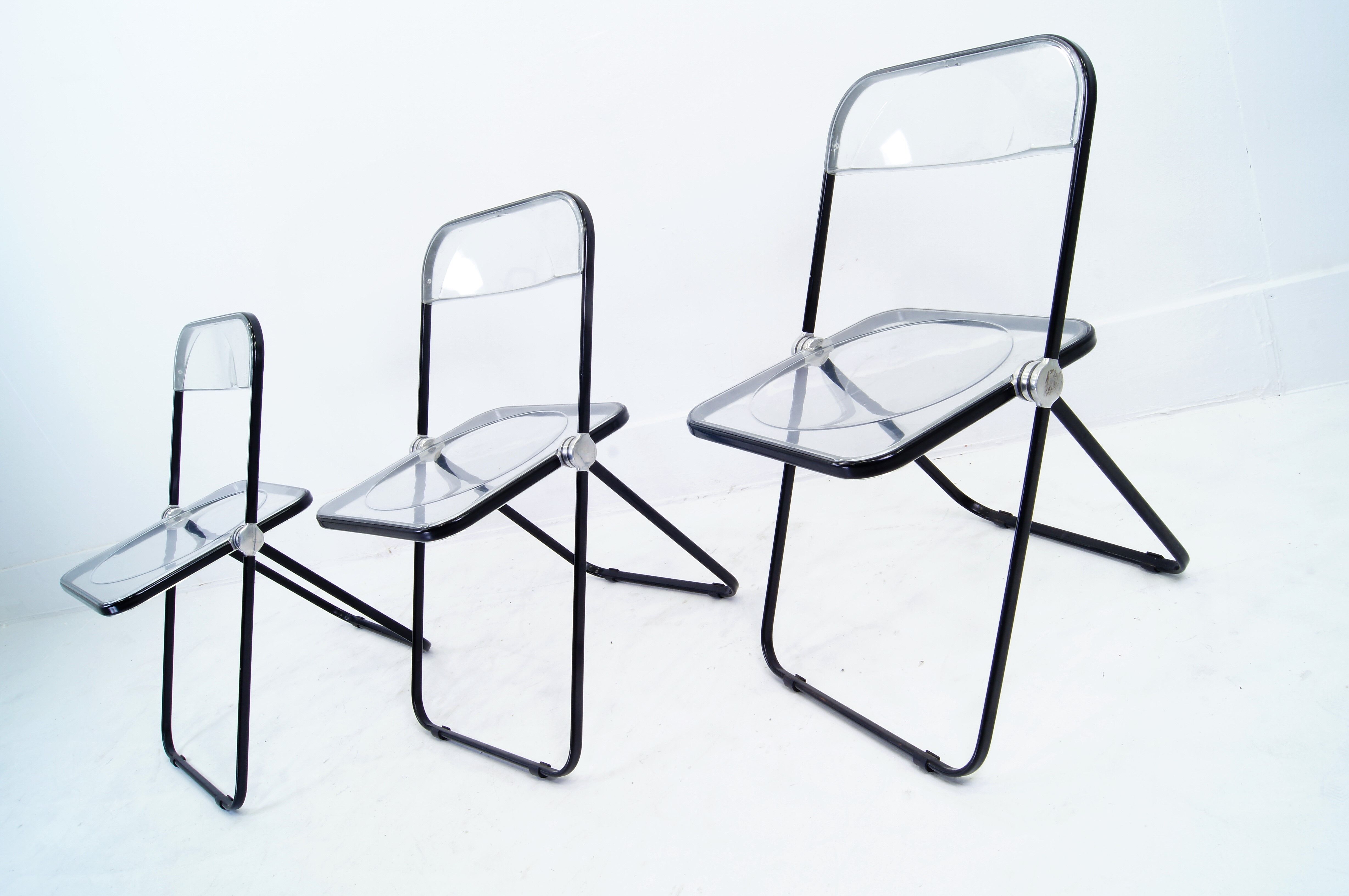 Suite de 3 chaises Plia Giancarlo Piretti pour Castelli