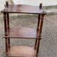 19th-century Napoleon III turned wooden wall shelf, 64cm.
