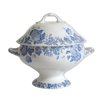 Ironware soup tureen "Snowball" model Saint Amand and Hamage
