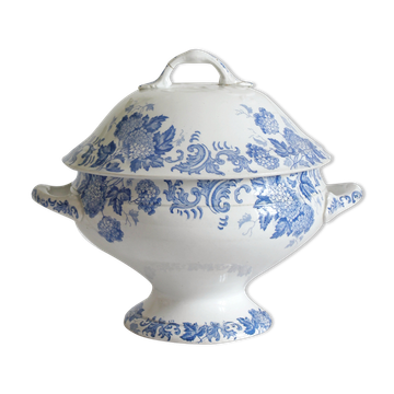 Ironstone tureen, "Snowball" pattern, Saint Amand et Hamage