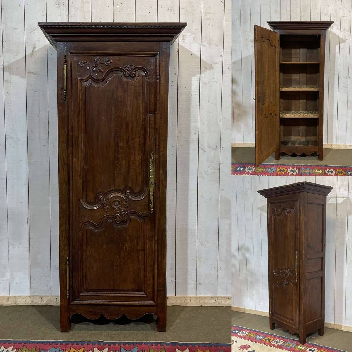 19th-century oak bonnetière