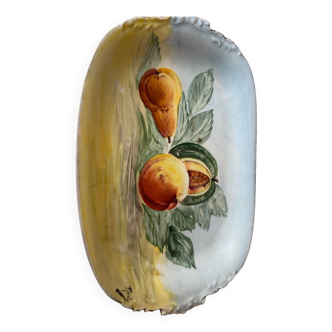 Presentation dish signed by René