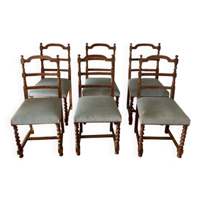 Six chaises en bois tourné