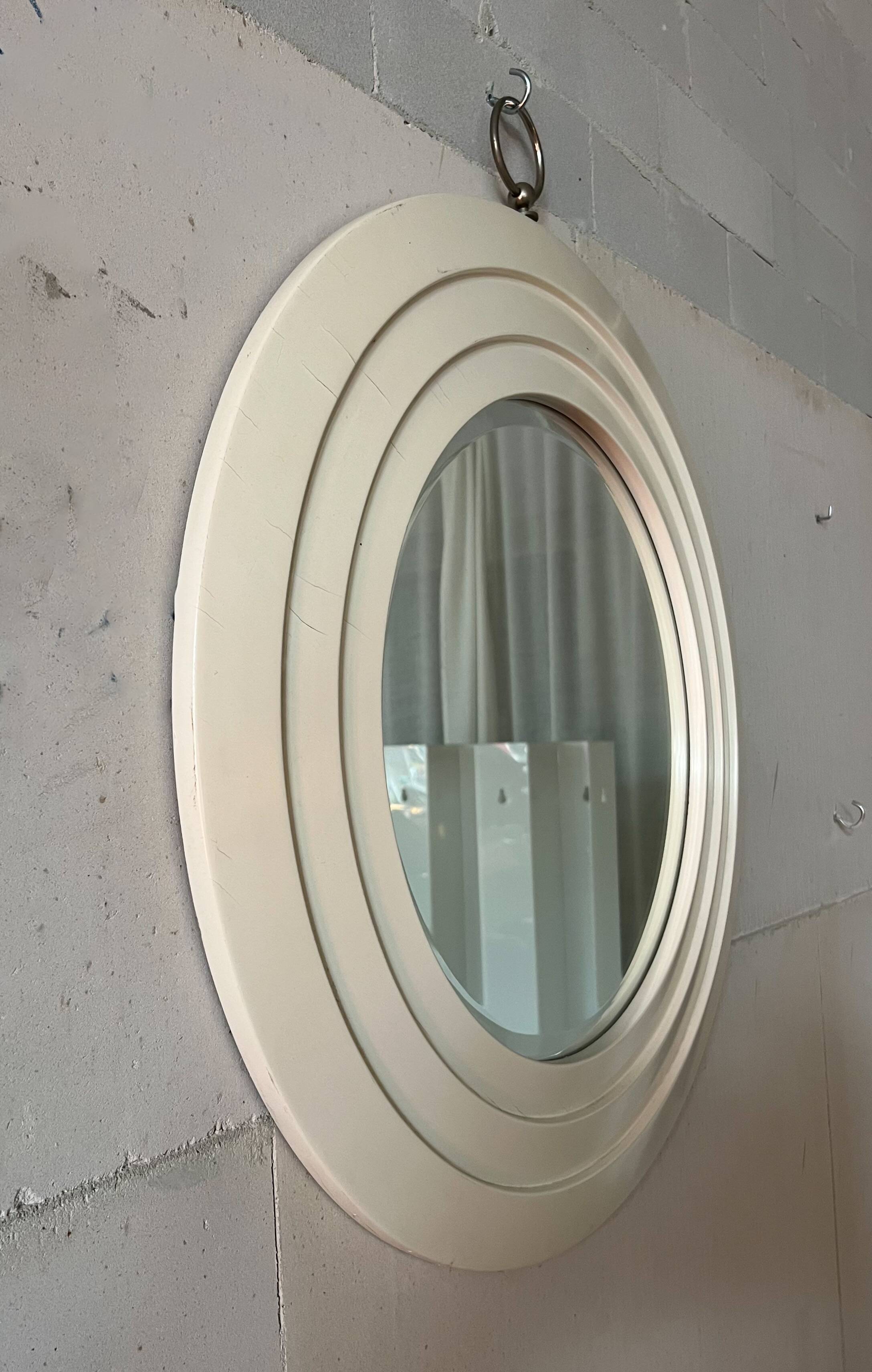 Italian Round Mirror – Sculptural Concentric Frame