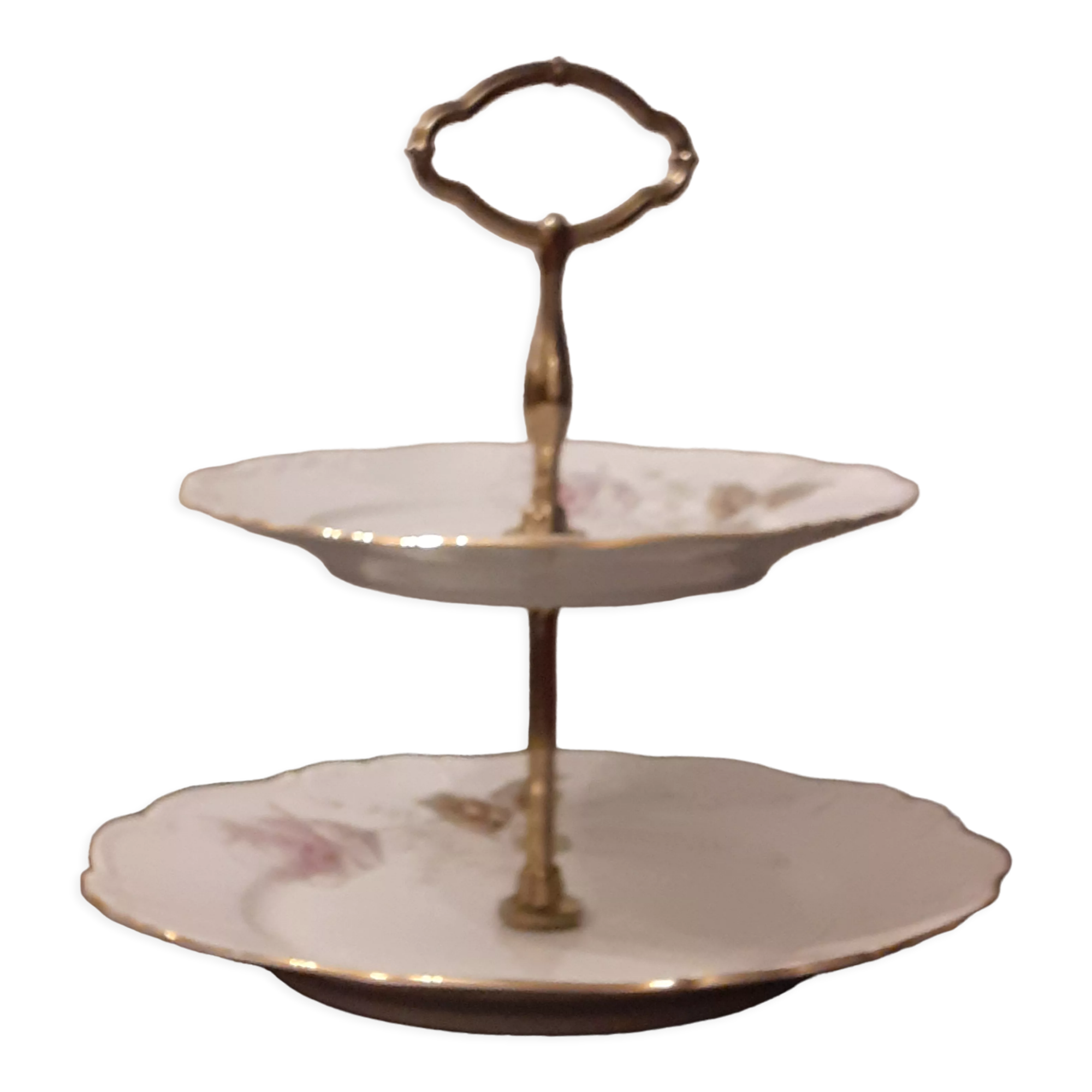 Cake or fruit display