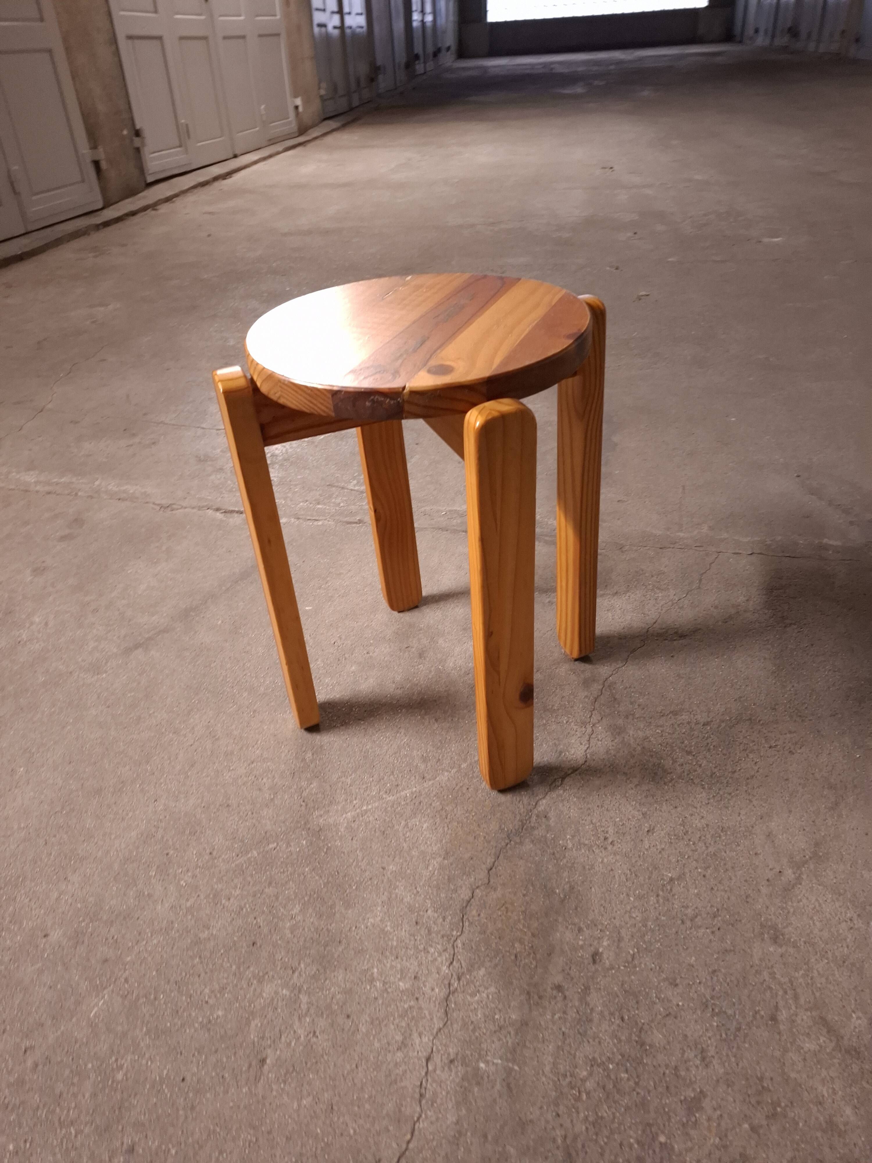 Tabouret en pin vintage