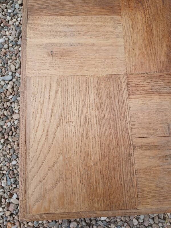 Petite table d'appoint ancienne