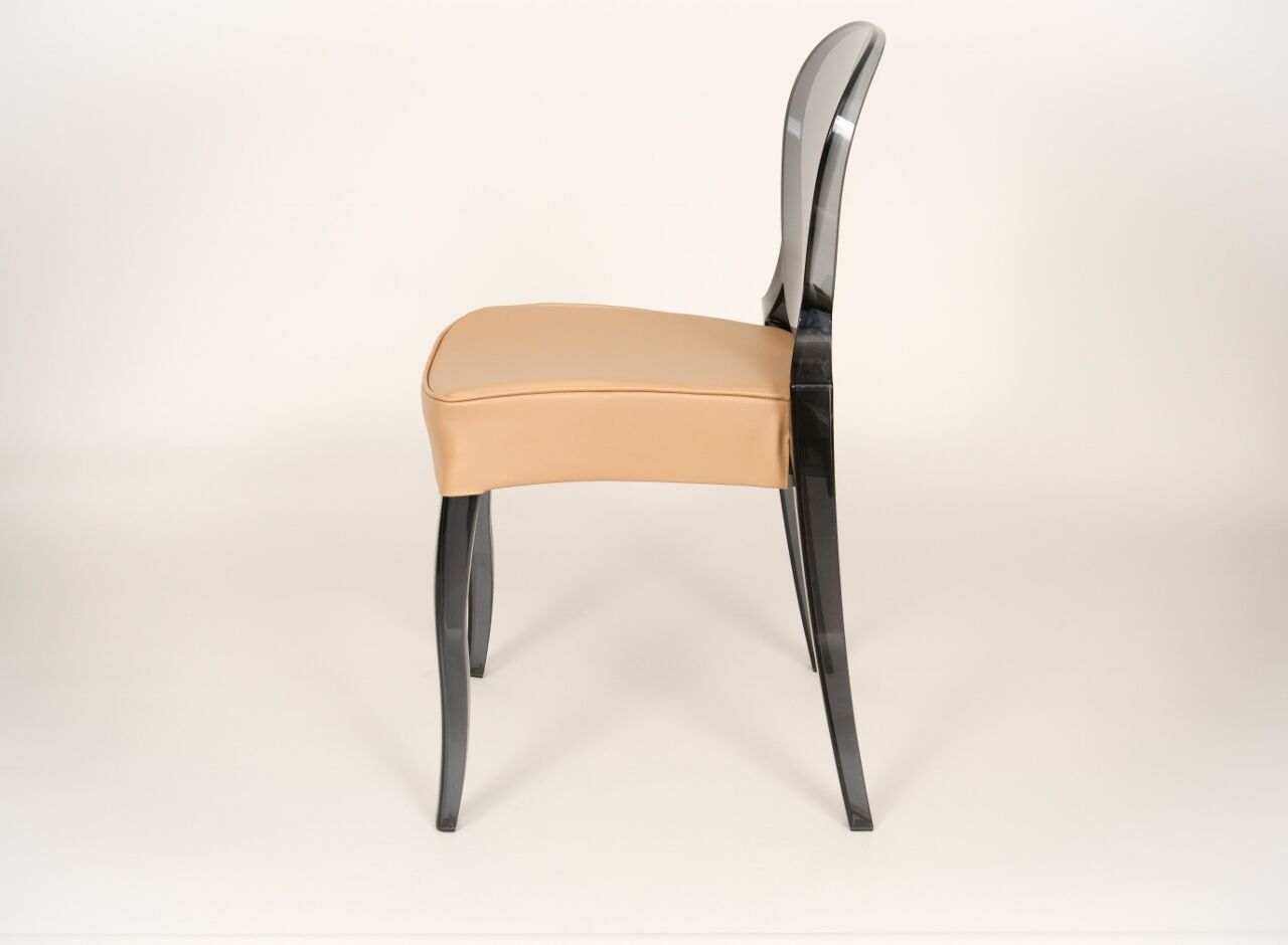 modern Medallion Chair dressed seat