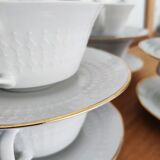 6 cups and tea saucers