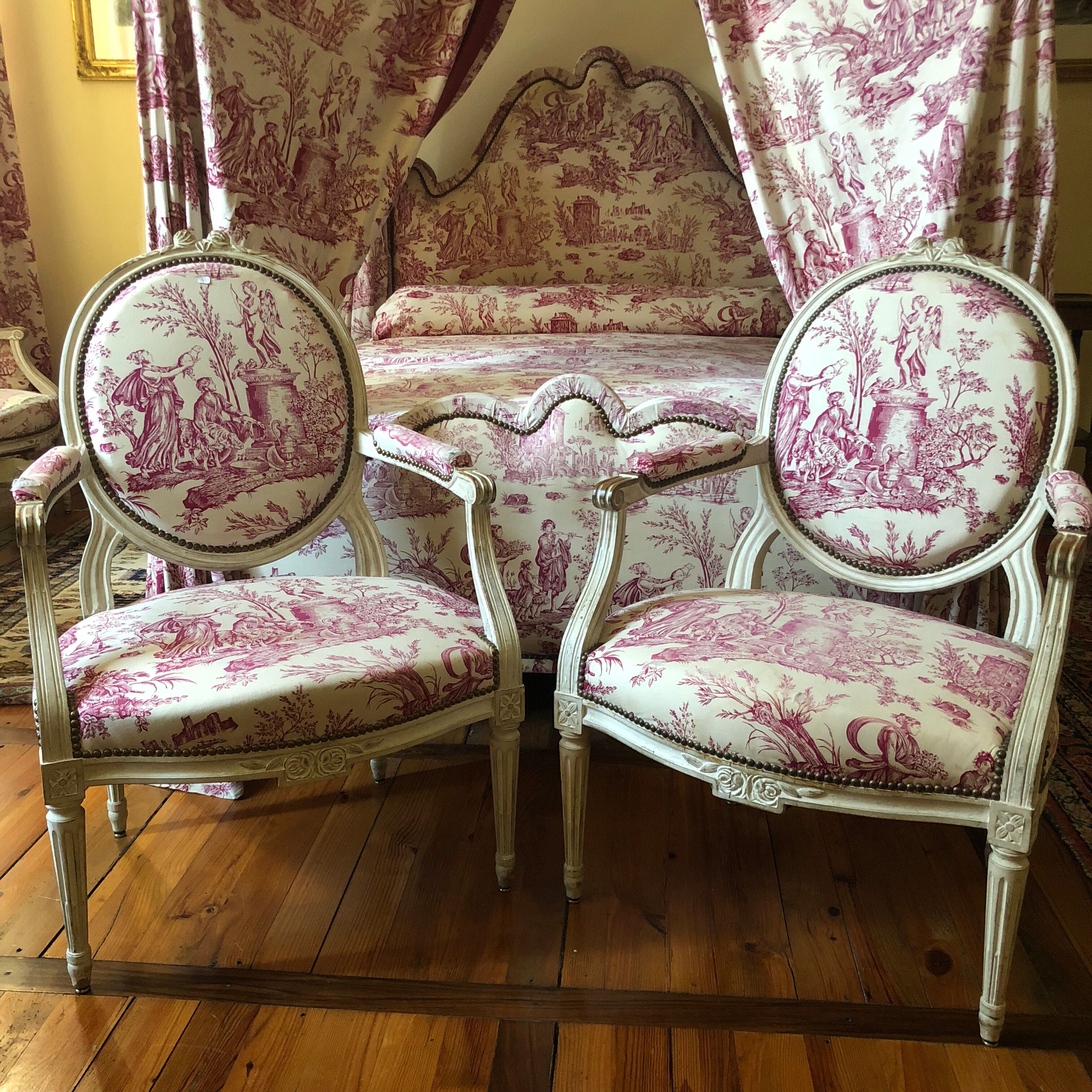 Bed in Polish canopy canvas of Jouy Louis XVI style