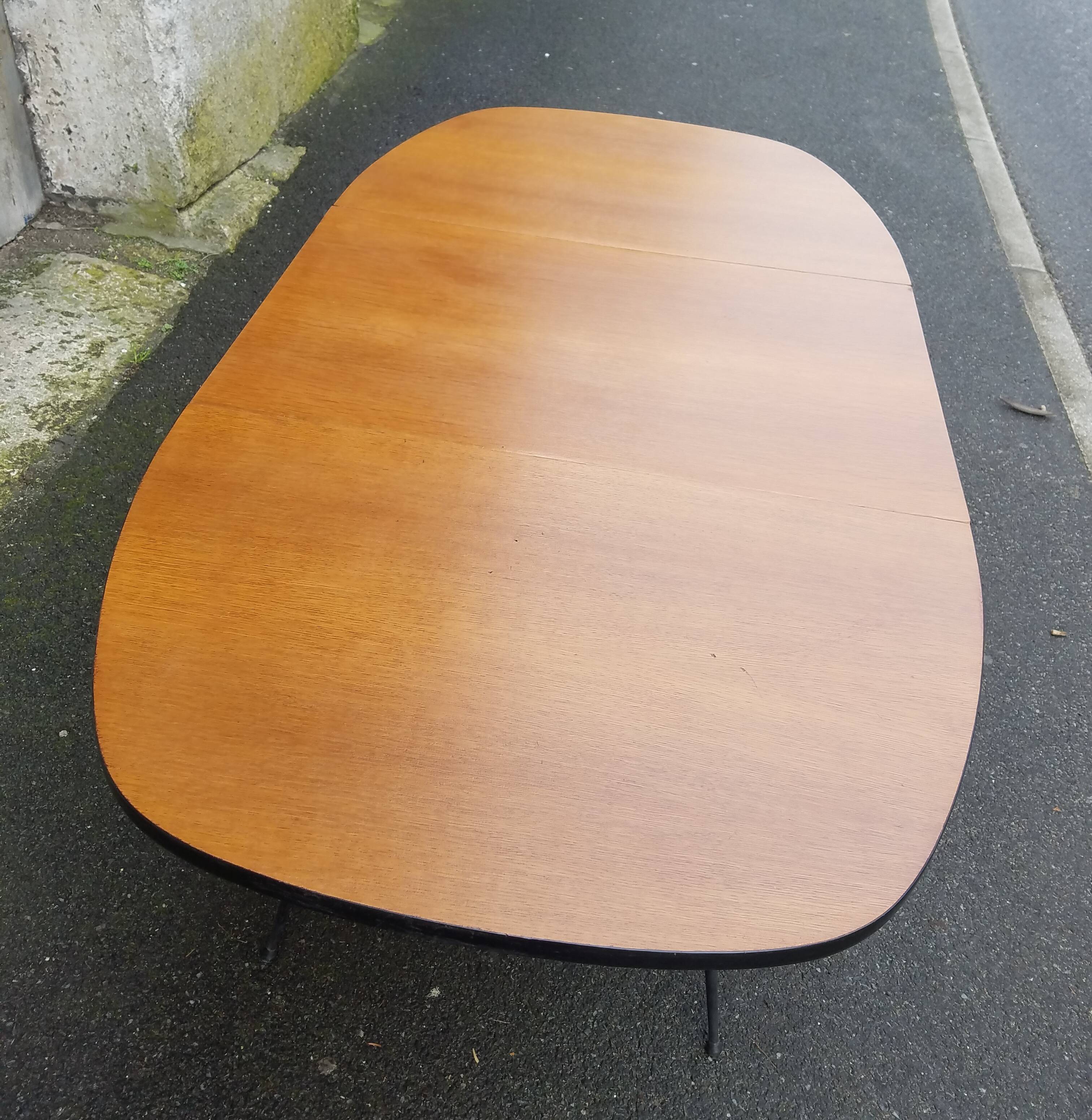 Liftable coffee table