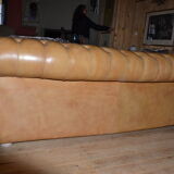 Chesterfield sofa, 3 places England 1970