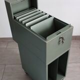 Industrial metal filing cabinet on casters Fidus