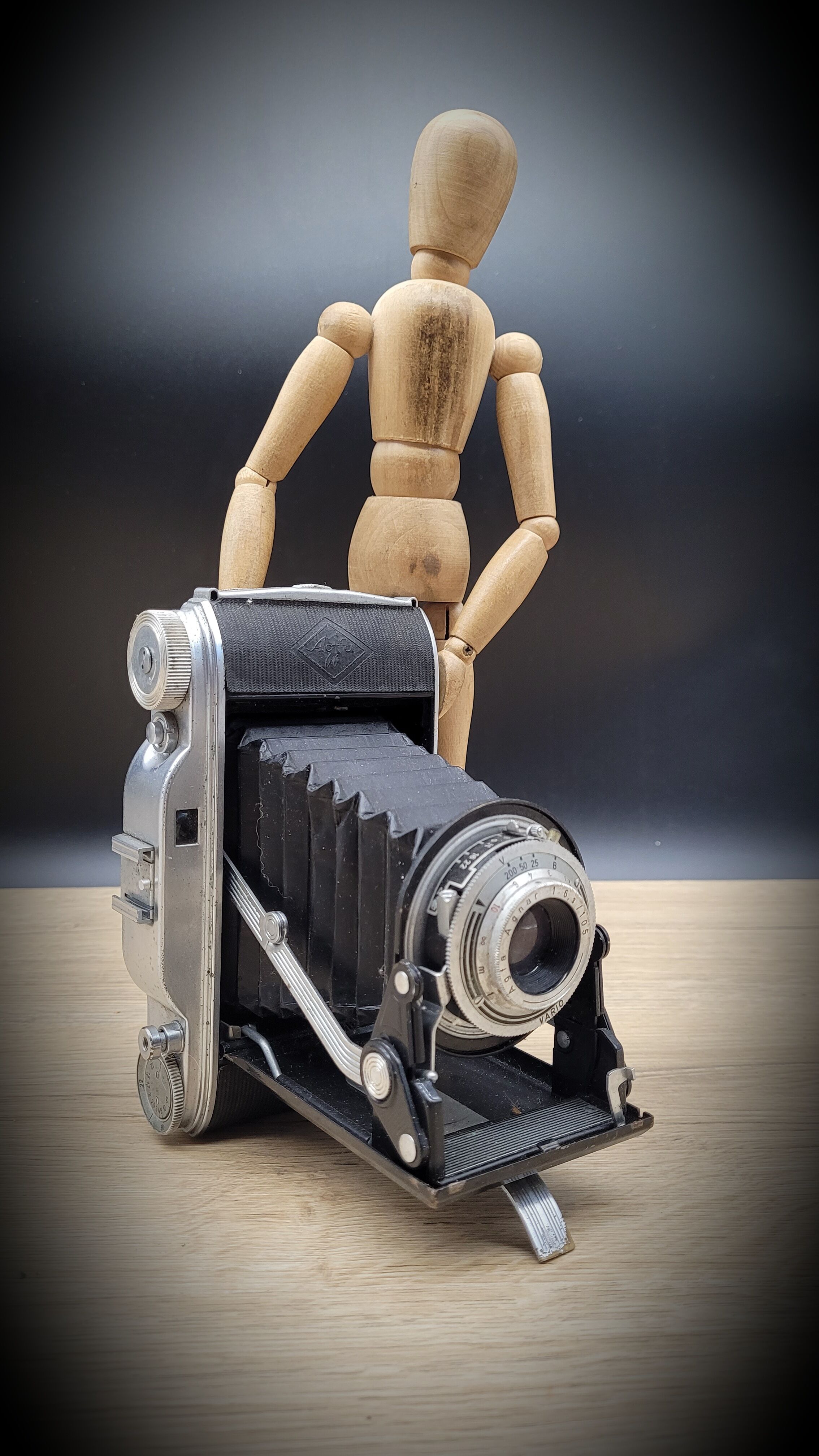 Agfa Agnar bellows camera