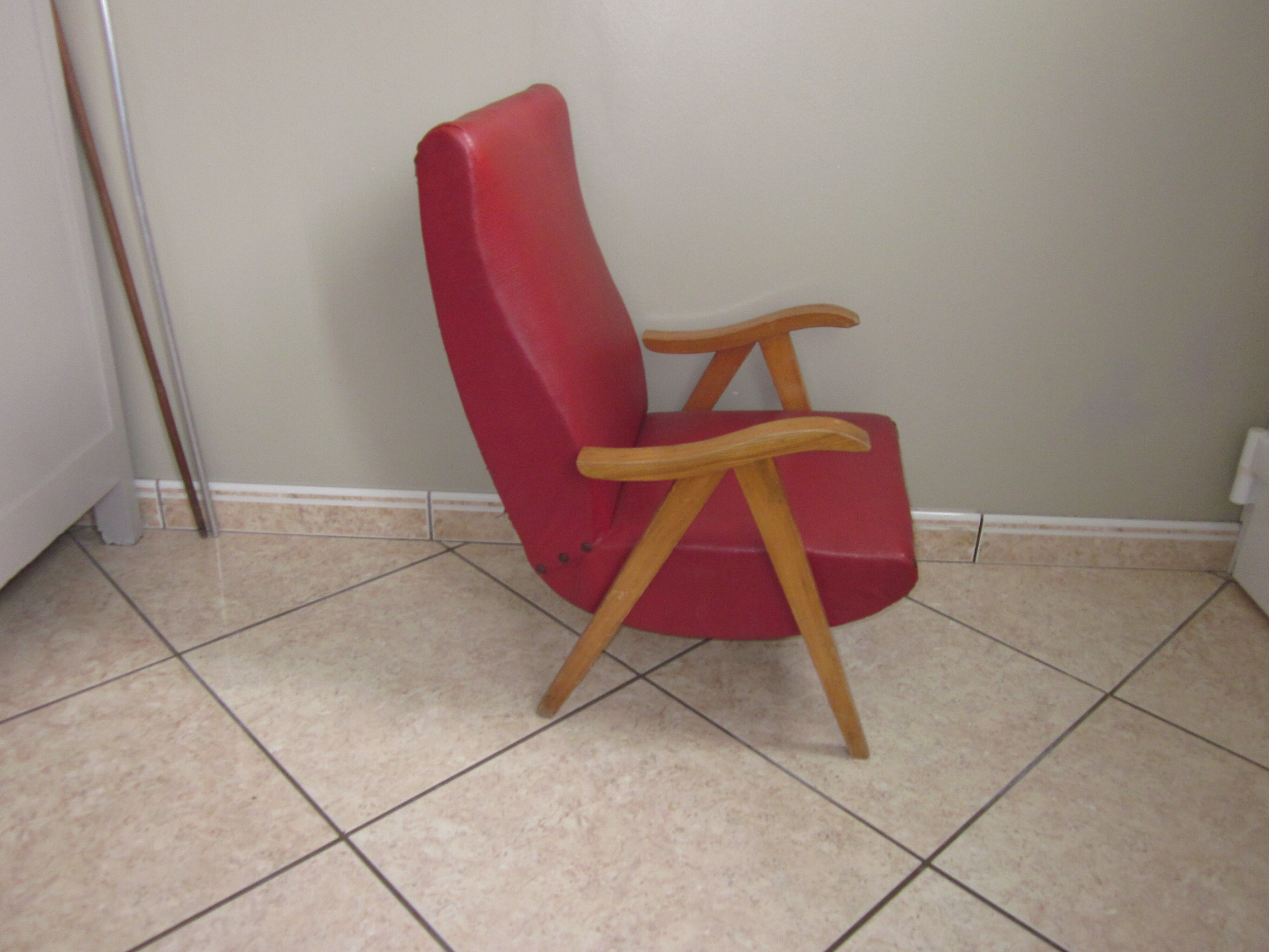 child Chair in 50-60 years skai