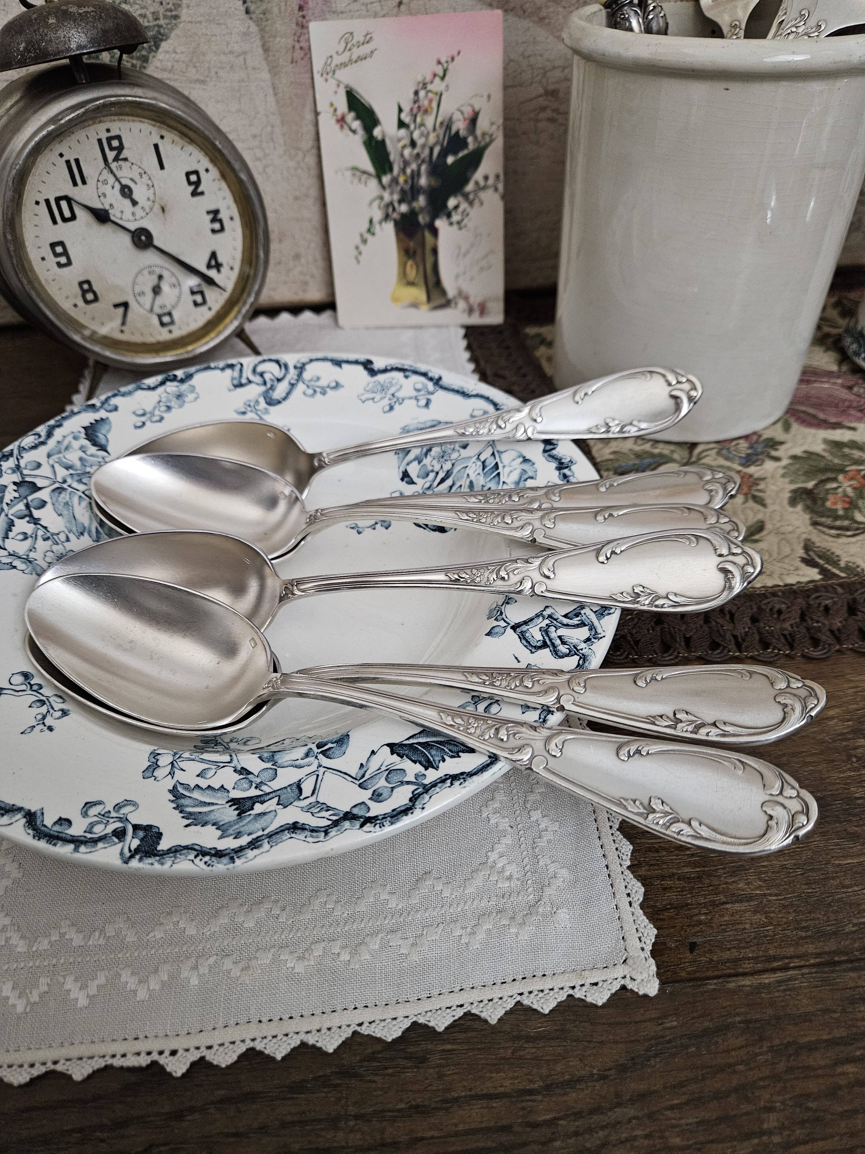 6 silver-plated metal tablespoons