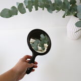 Hand mirror