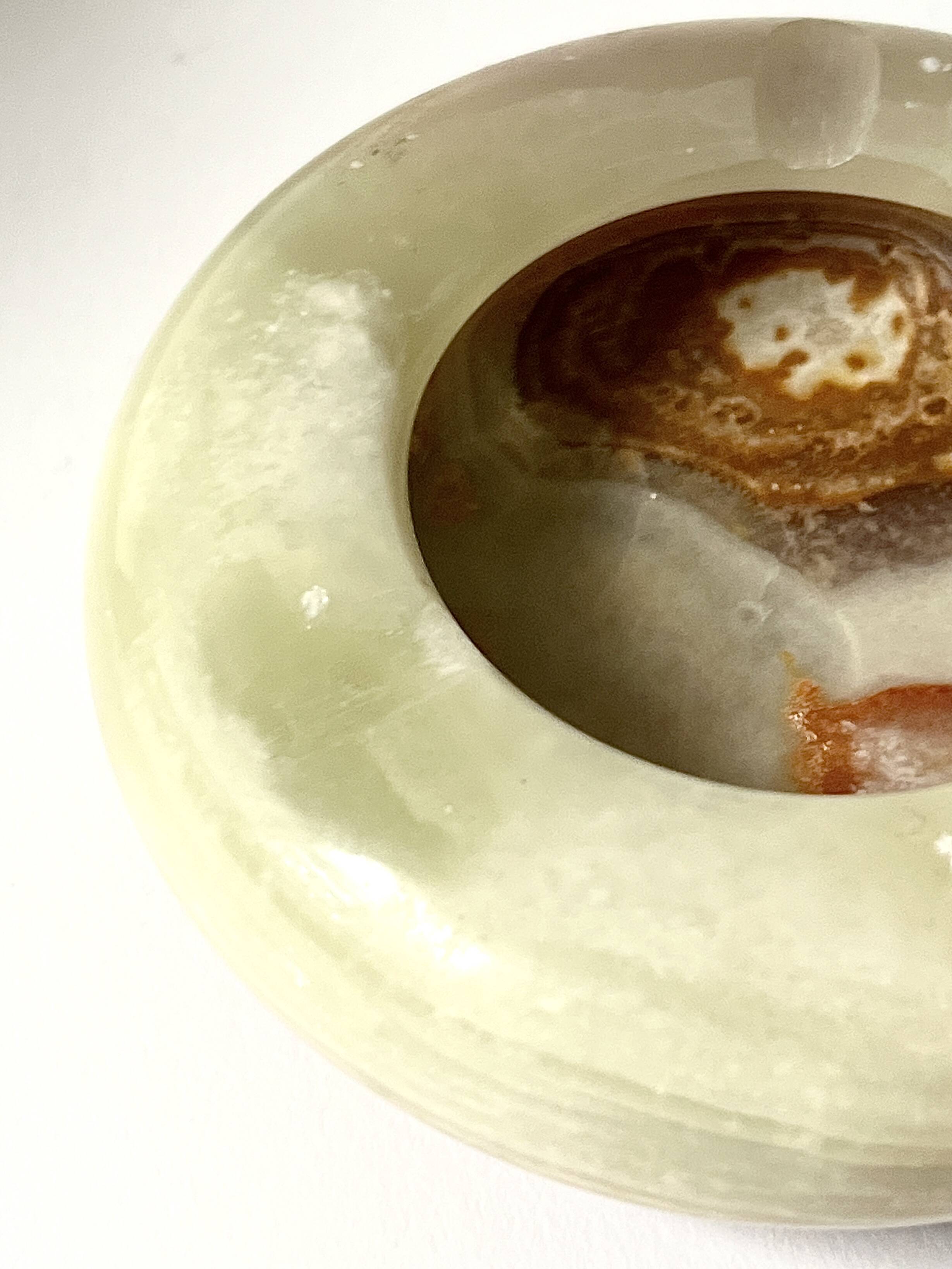 Onyx ashtray, 20th century