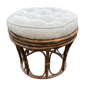 Pouf in rattan