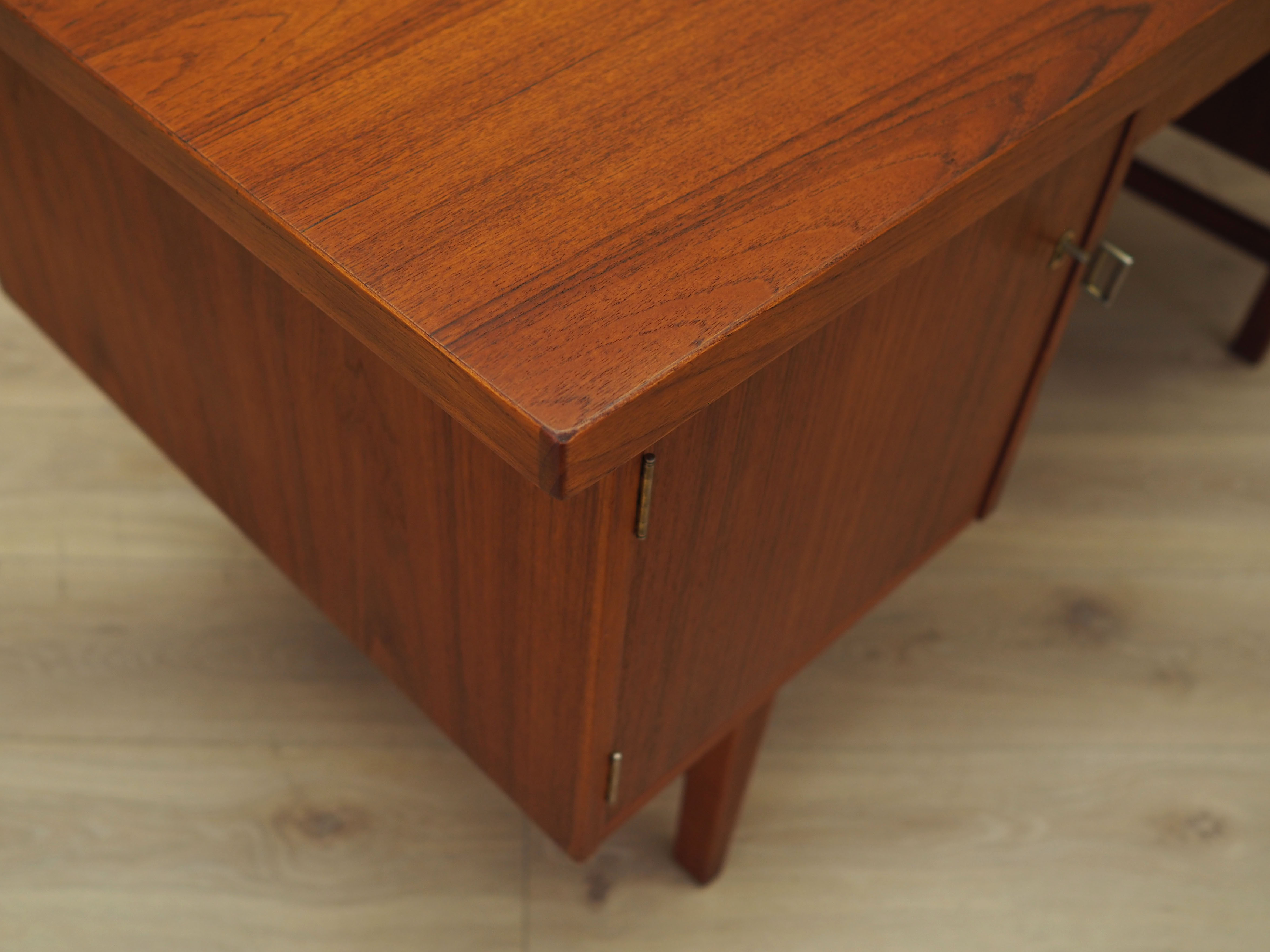Teak desk, Danish design, 1970s, production: Denmark