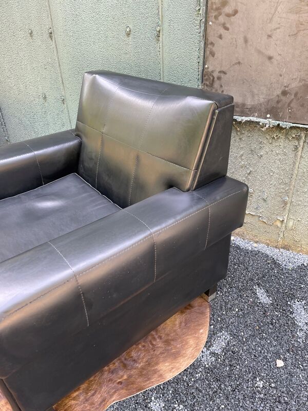 paire De fauteuils En Simili cuir Type Art Déco