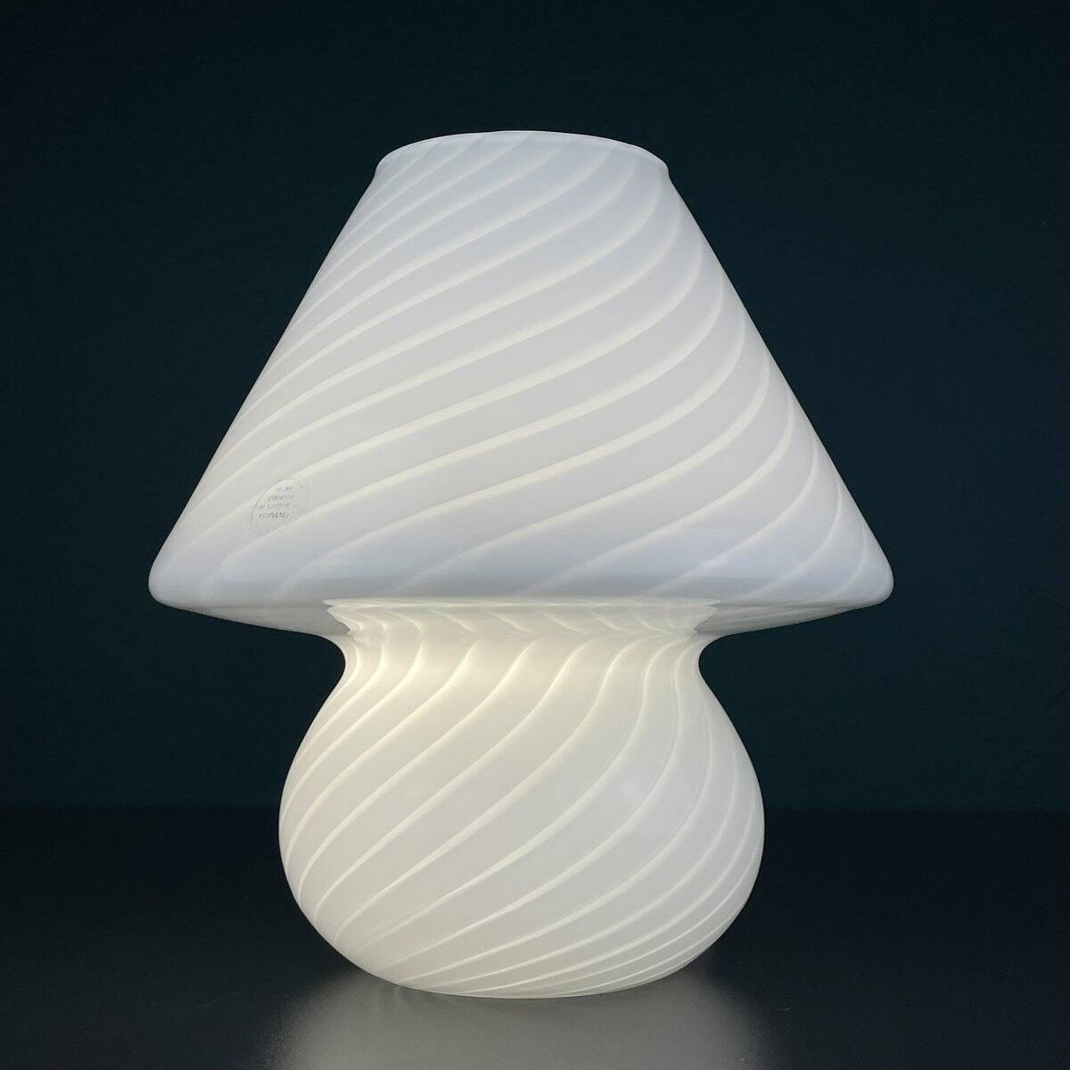 Vintage Murano glass table lamp in a swirling mushroom shape, Italy, 1970s.