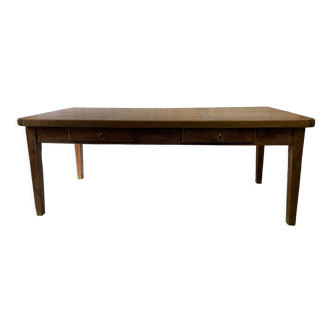 Farm table