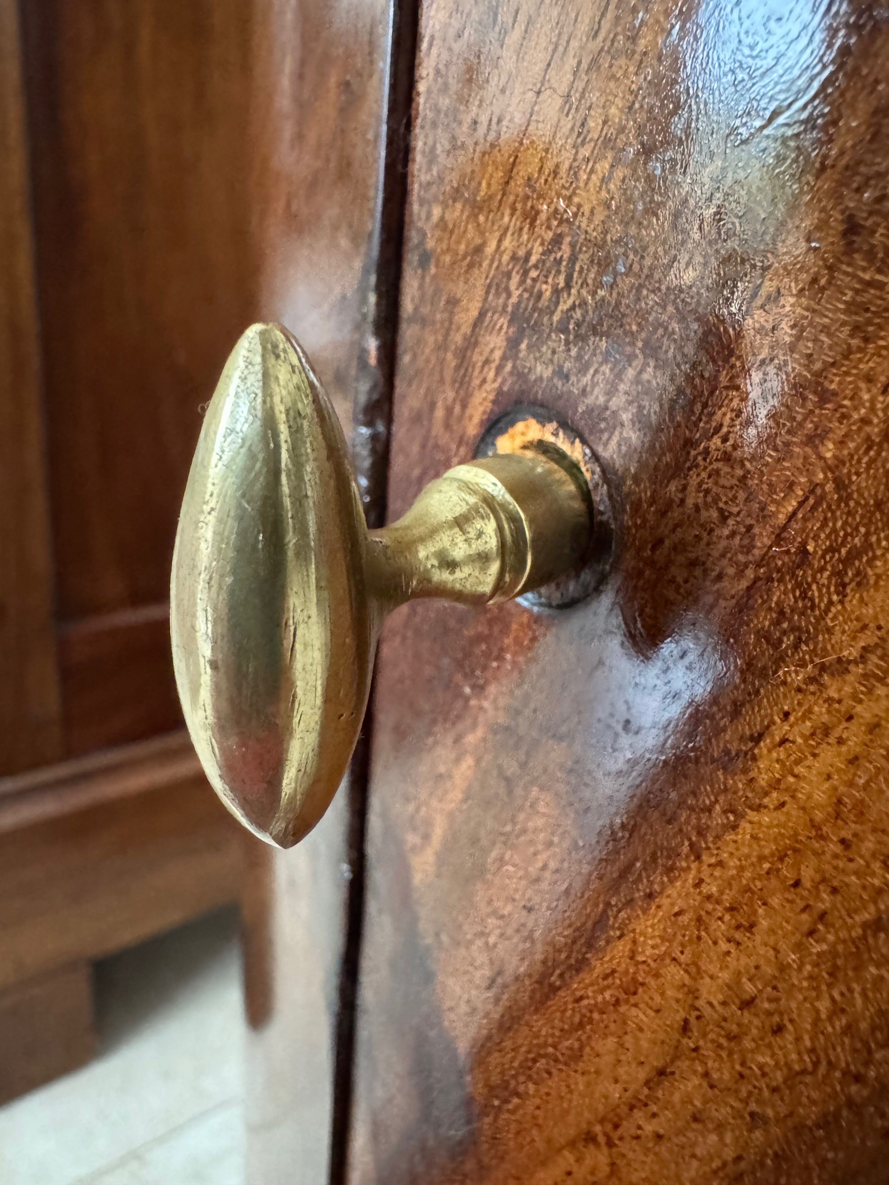 Rare Somno with drawer, Empire period Cuban mahogany and superb grooved marble.