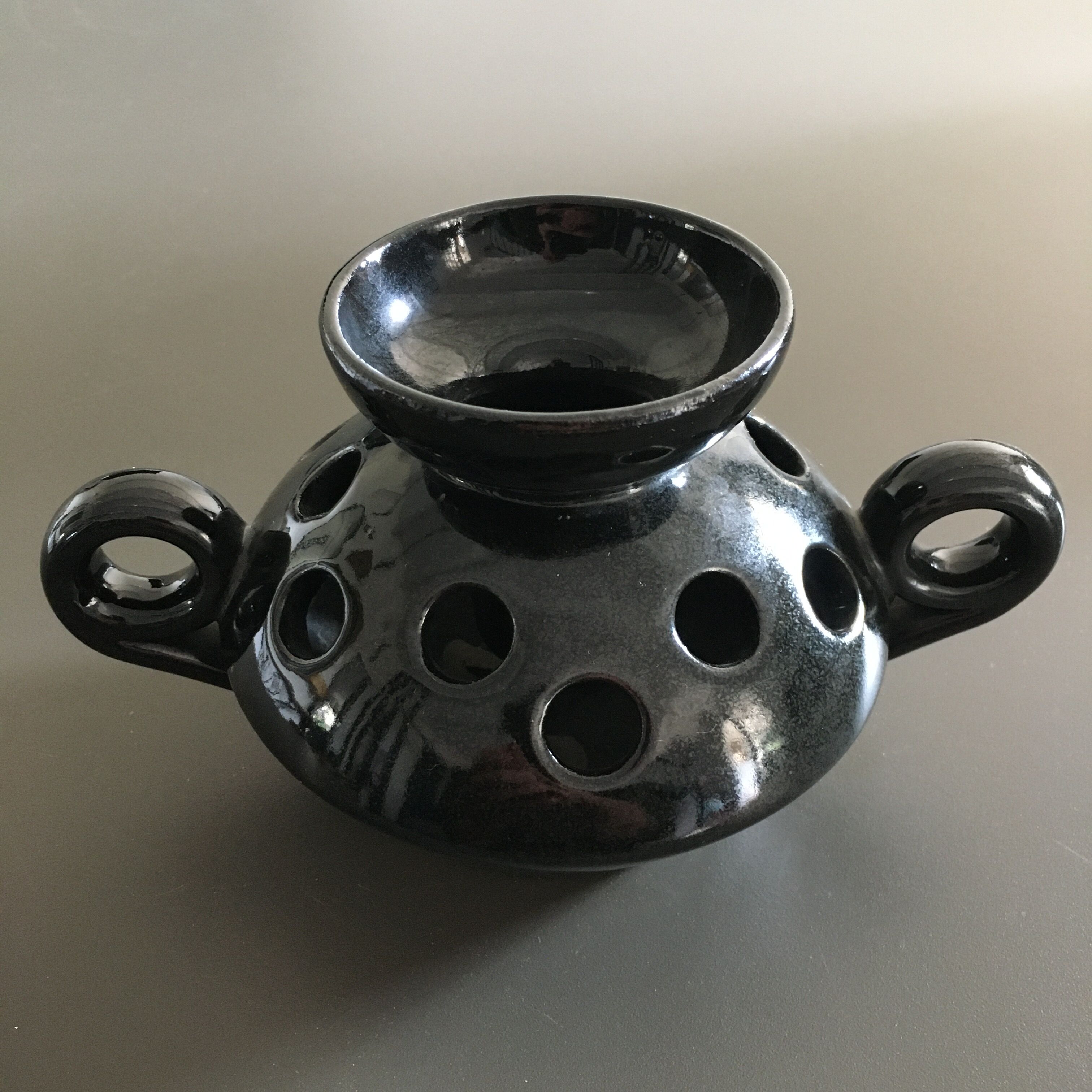 Black flower spike vase