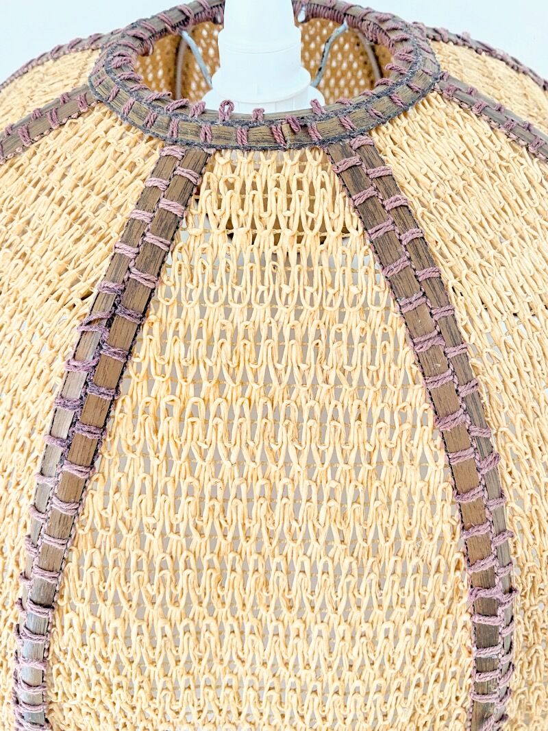 Suspension flower in rabane