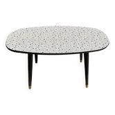 Table ovale en formica noir et blanc 1960