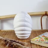 Oval vase draped effect