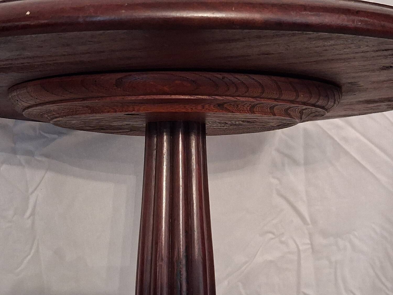 Mahogany gueridon