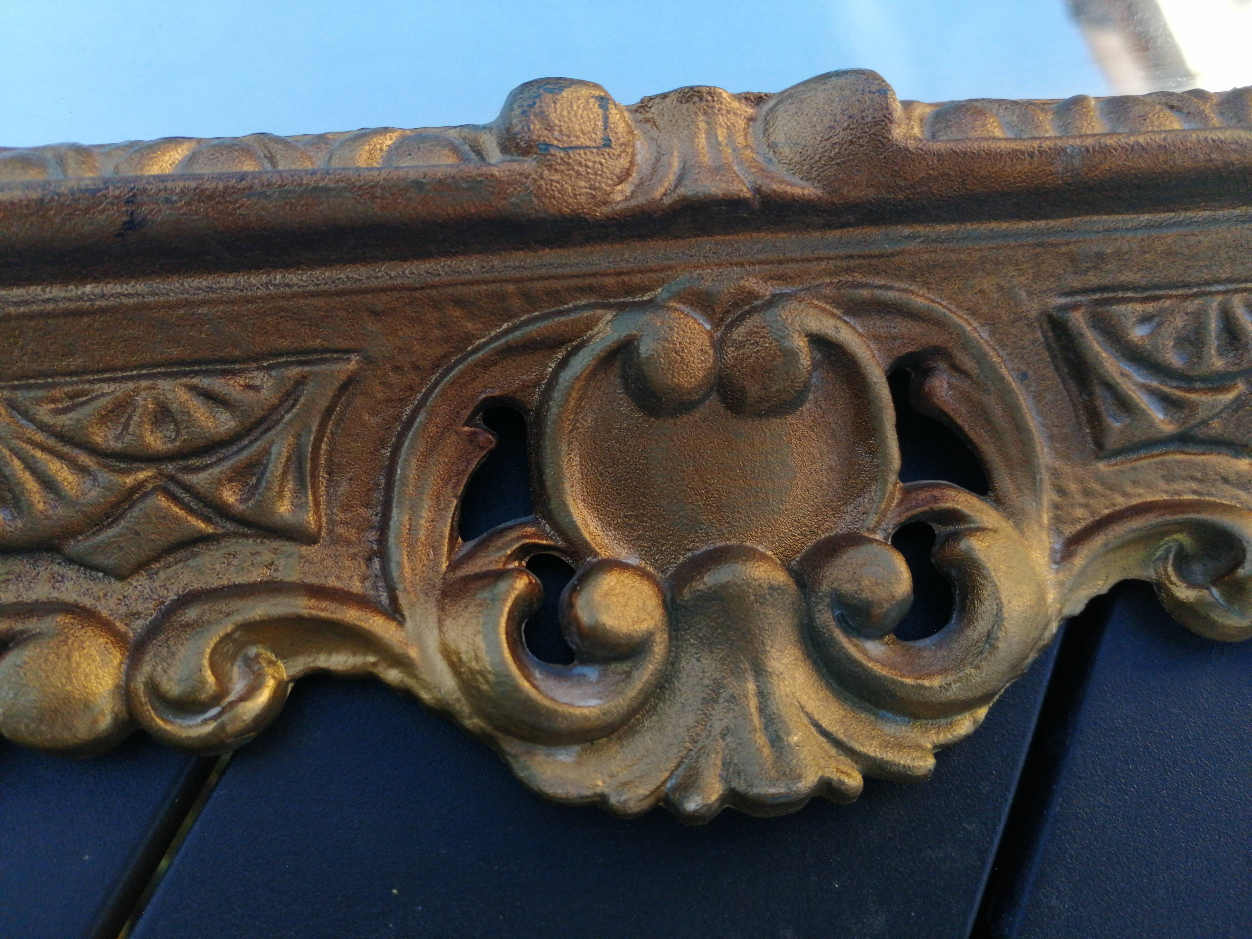 Ancient mirror 37x45cm