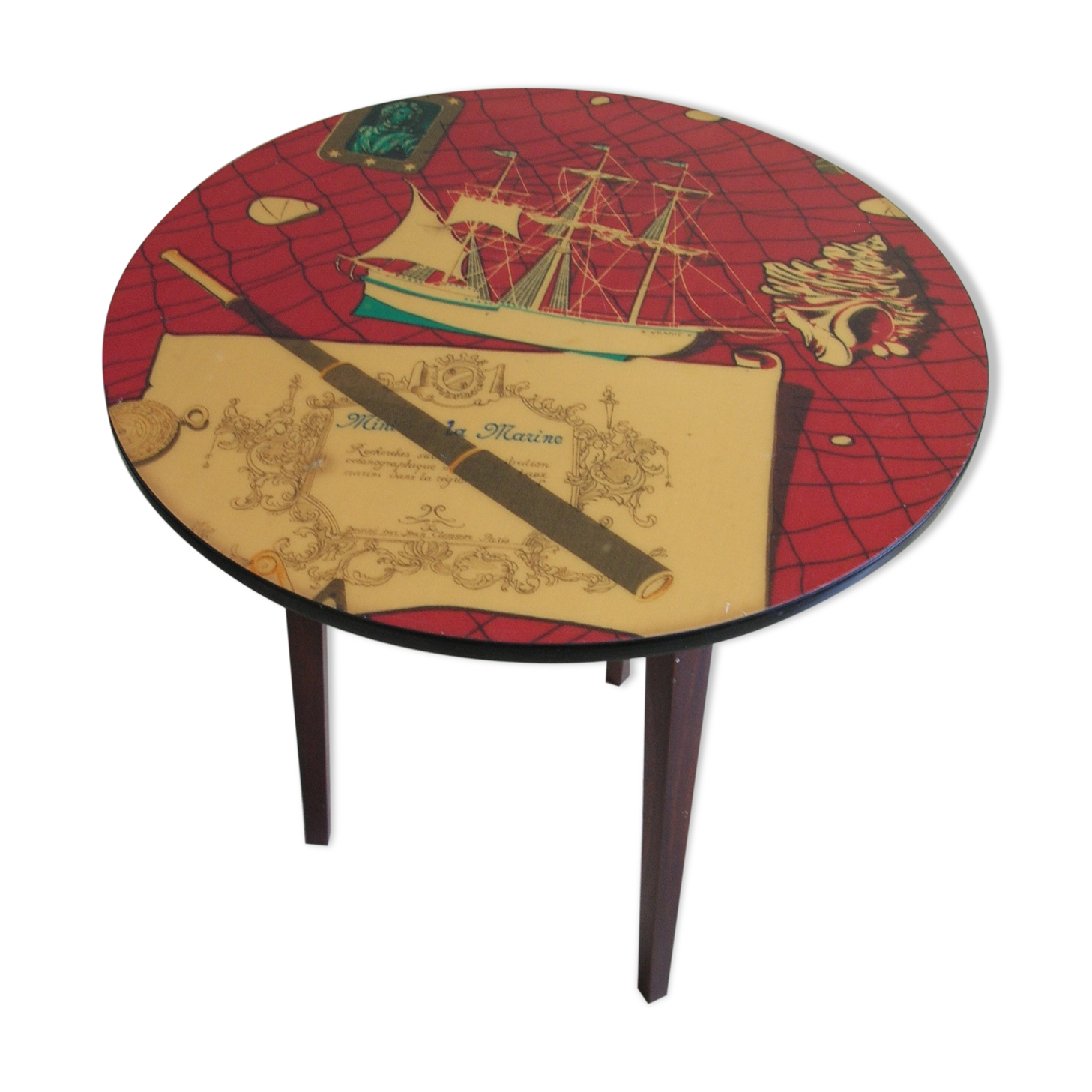 Jean Clemmer's old tripod bistro table in the 1950s/60s marine décor