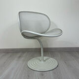 Chair ' o Line ' by Herbert Ohl