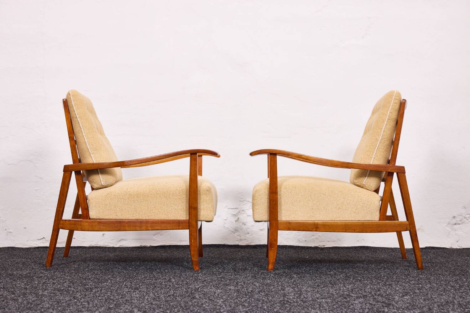 Paire de fauteuils vintage – Attributés à Károly Nagy, Hongrie, années 1940